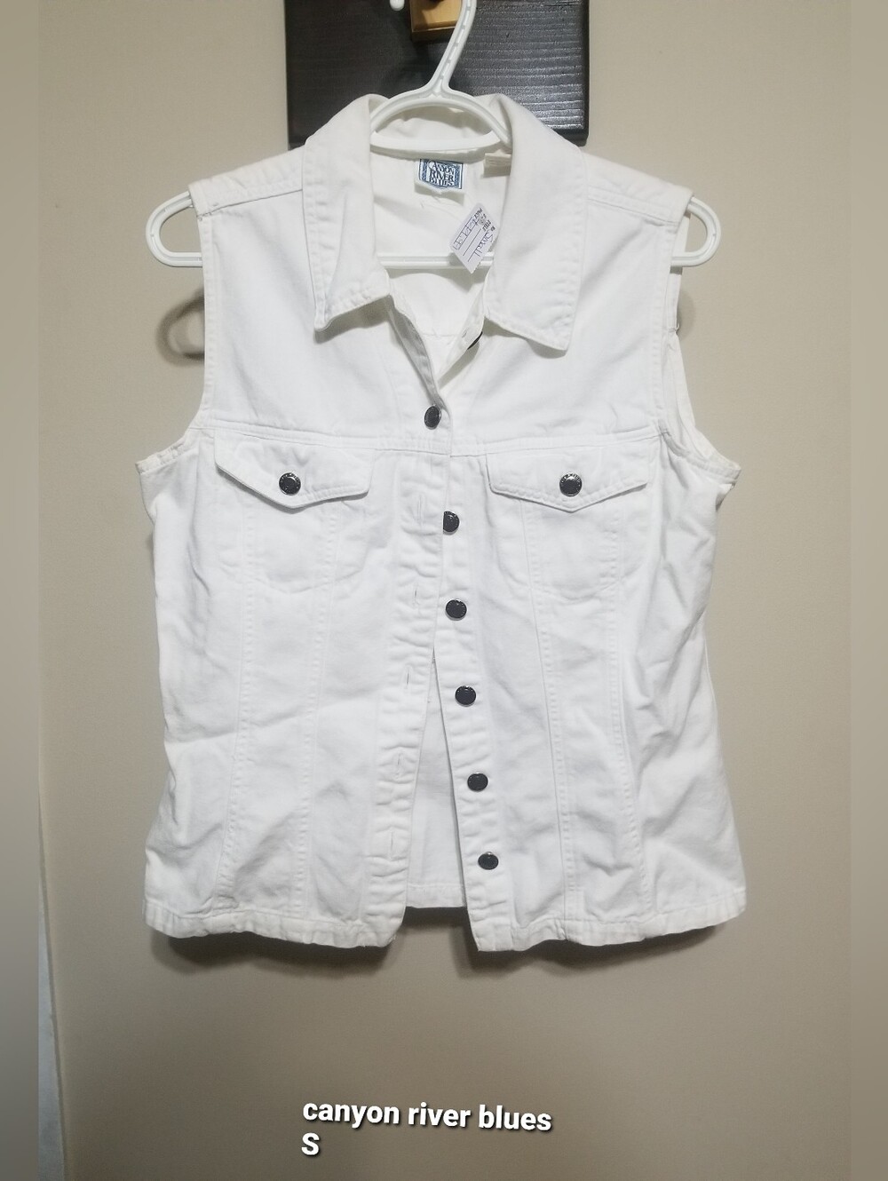 Canyon River Blues White Sleeveless Denim Shirt Vest Nwtag